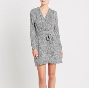 L'AGENCE Diego 100% Silk Wrap Dress 2 Black Ivory Heart Print Long Sleeve Dress